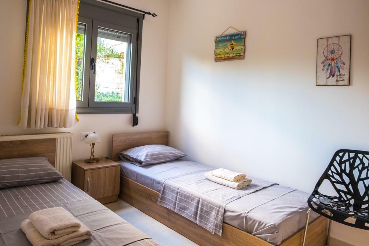 Holy Paraskevi Apartment Agios Nikolaos Esterno foto